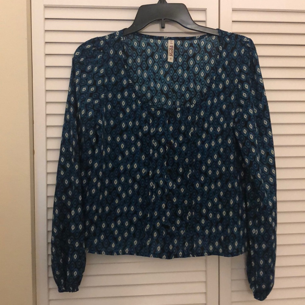 Pretty print blouse